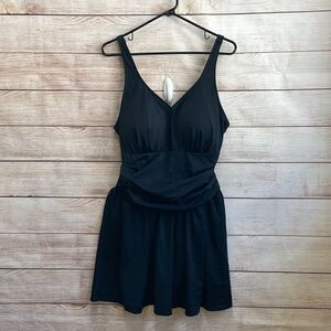 D & CO BEACH SWIMDRESS IN BLACK